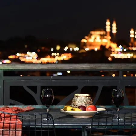 2br Unique Terrace 2 Ac In Beyoglu Galata