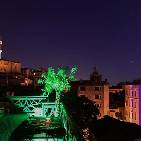 2br Unique Terrace 2 Ac In Beyoglu Galata Lejlighed