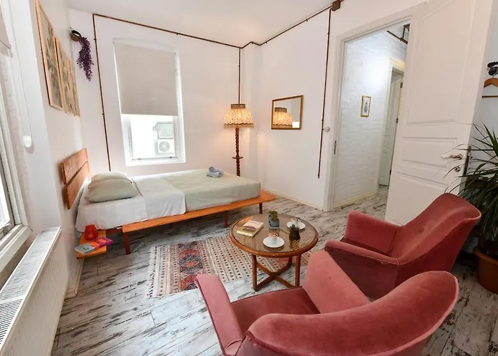 Apartamento 2br Unique Terrace 2 Ac In Beyoglu Galata