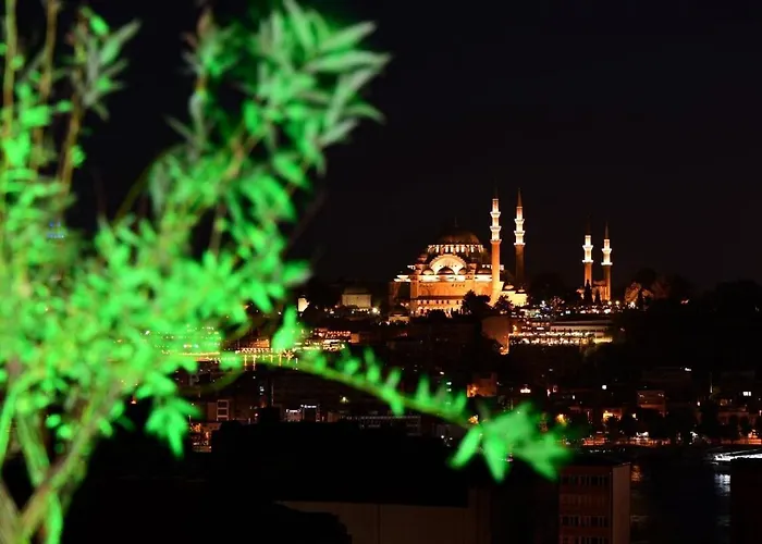 2br Unique Terrace 2 Ac In Beyoglu Galata