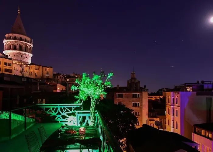 2br Unique Terrace 2 Ac In Beyoglu Galata Apartamento