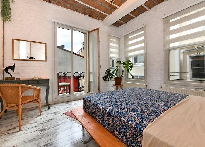 Apartamento 2br Unique Terrace 2 Ac In Beyoglu Galata